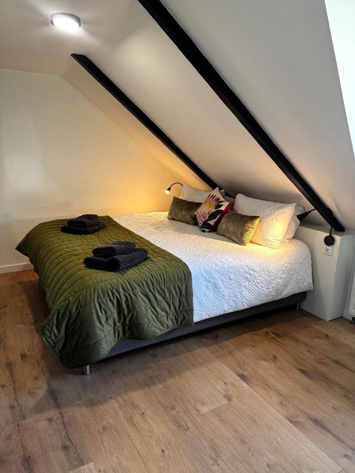 Pait'S Laand Bed & Breakfast Overschild Exterior photo