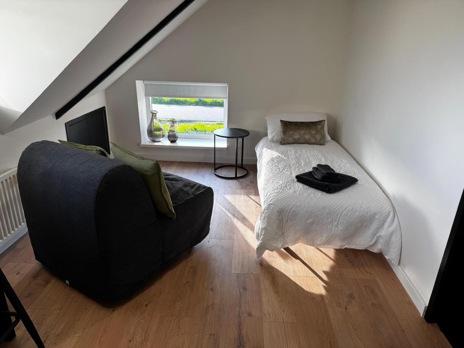Pait'S Laand Bed & Breakfast Overschild Exterior photo